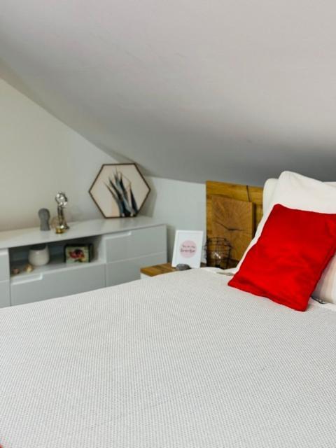 Apartments Paradise Licko Petrovo Selo Экстерьер фото